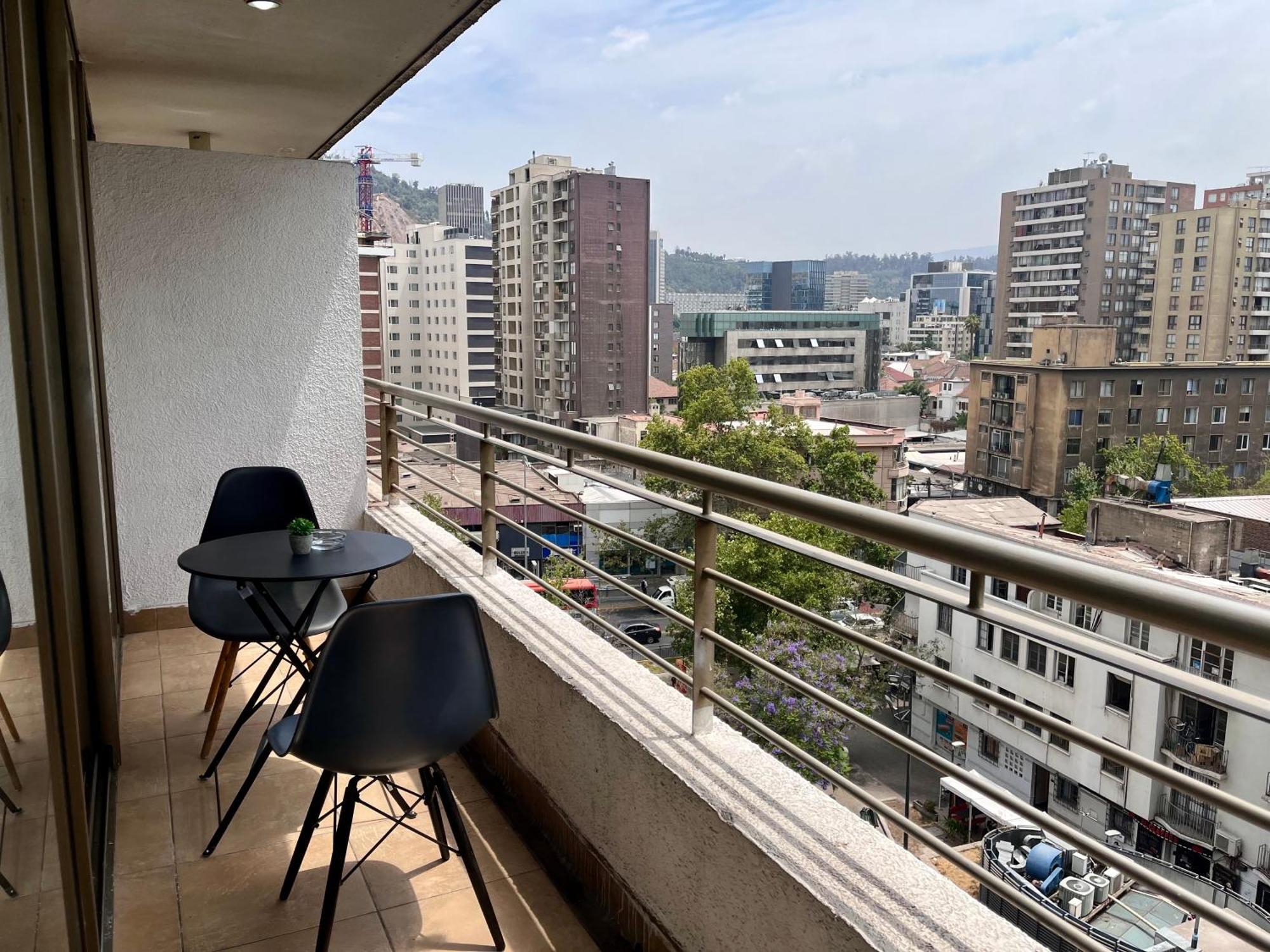 Apartamentos City Centro Manuel Montt 圣地亚哥 外观 照片