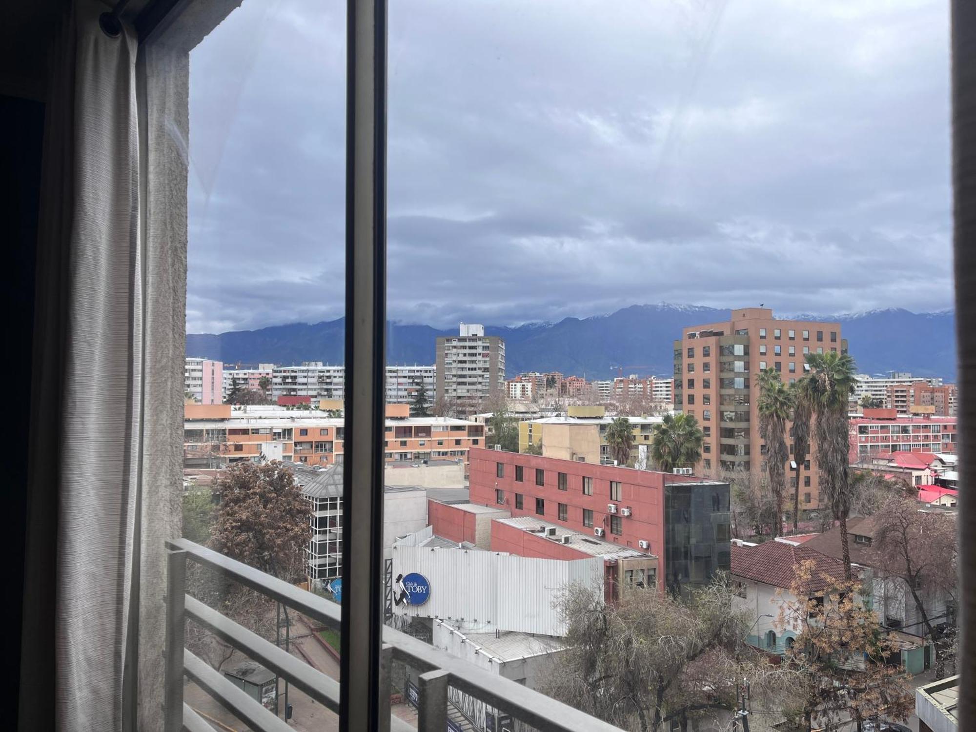 Apartamentos City Centro Manuel Montt 圣地亚哥 外观 照片