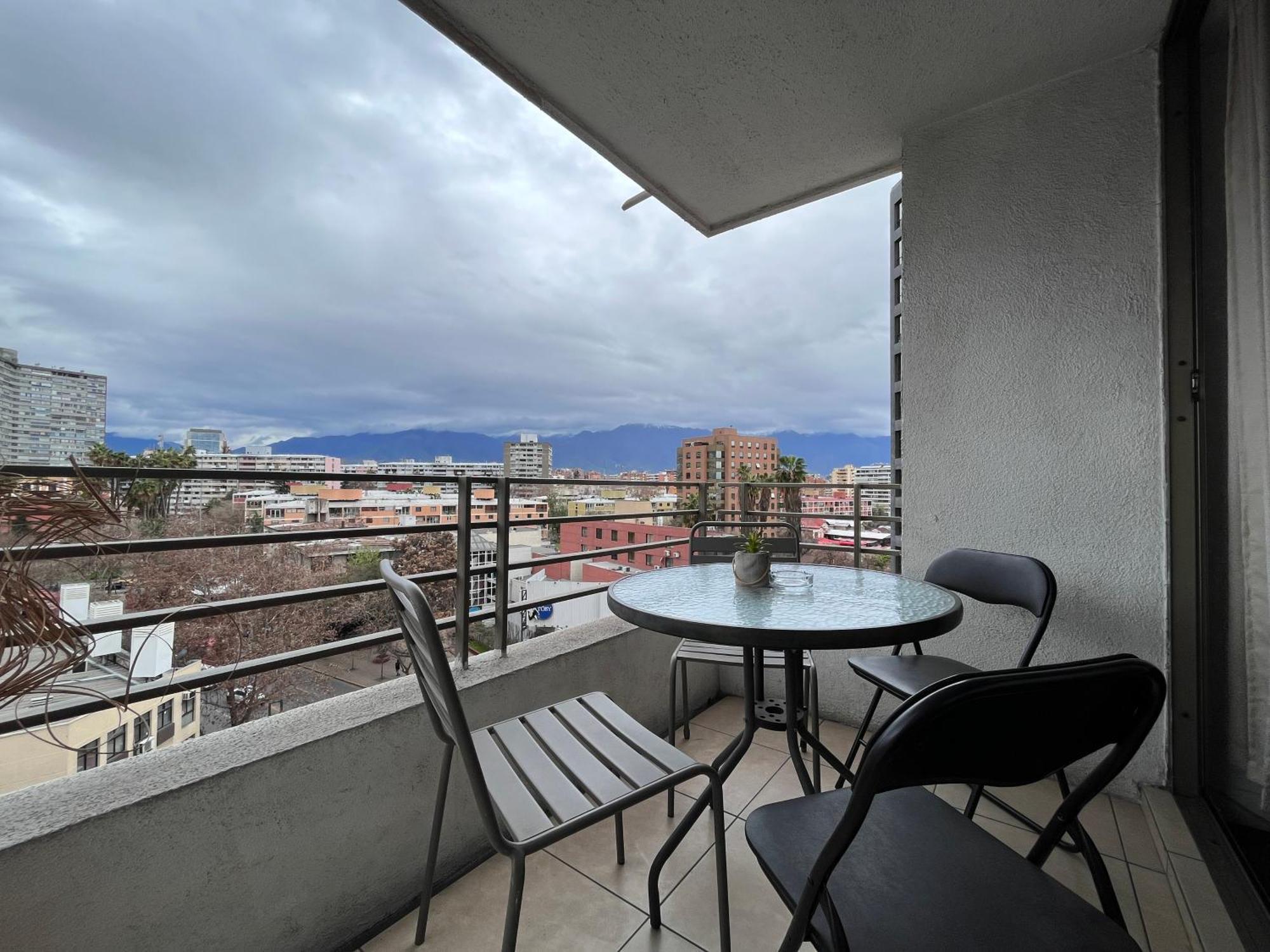 Apartamentos City Centro Manuel Montt 圣地亚哥 外观 照片