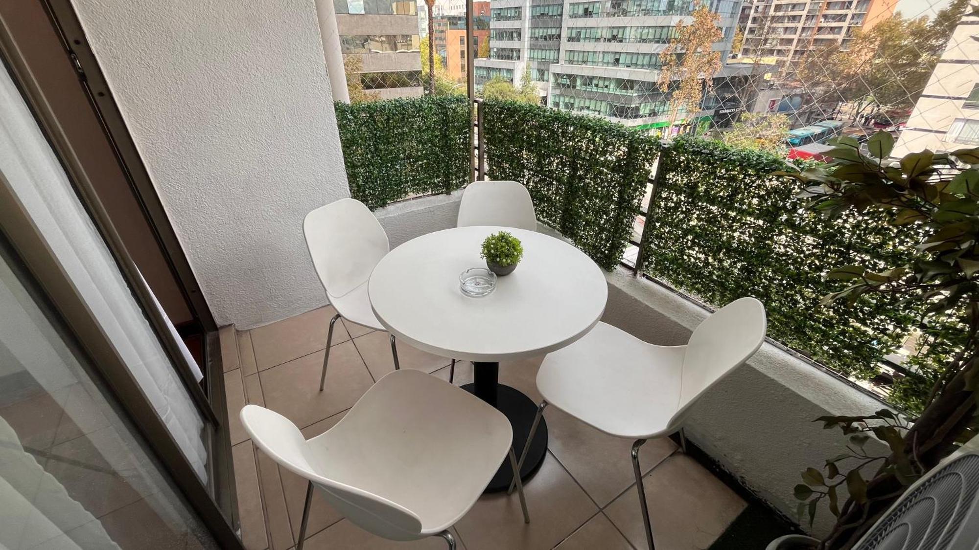 Apartamentos City Centro Manuel Montt 圣地亚哥 外观 照片